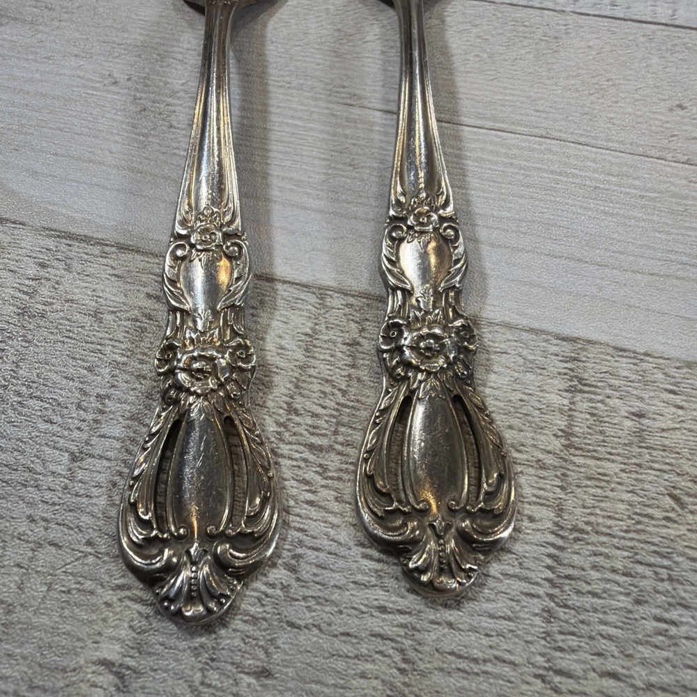 1847 Rogers Bros Grand Heritage Dinner Forks International Silverplate Set of 2 - Picture 5 of 6